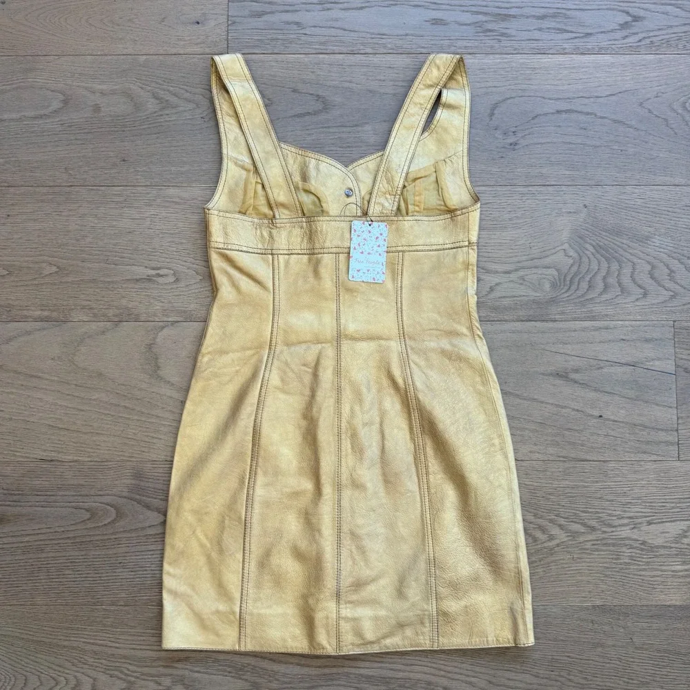 Free People new tag